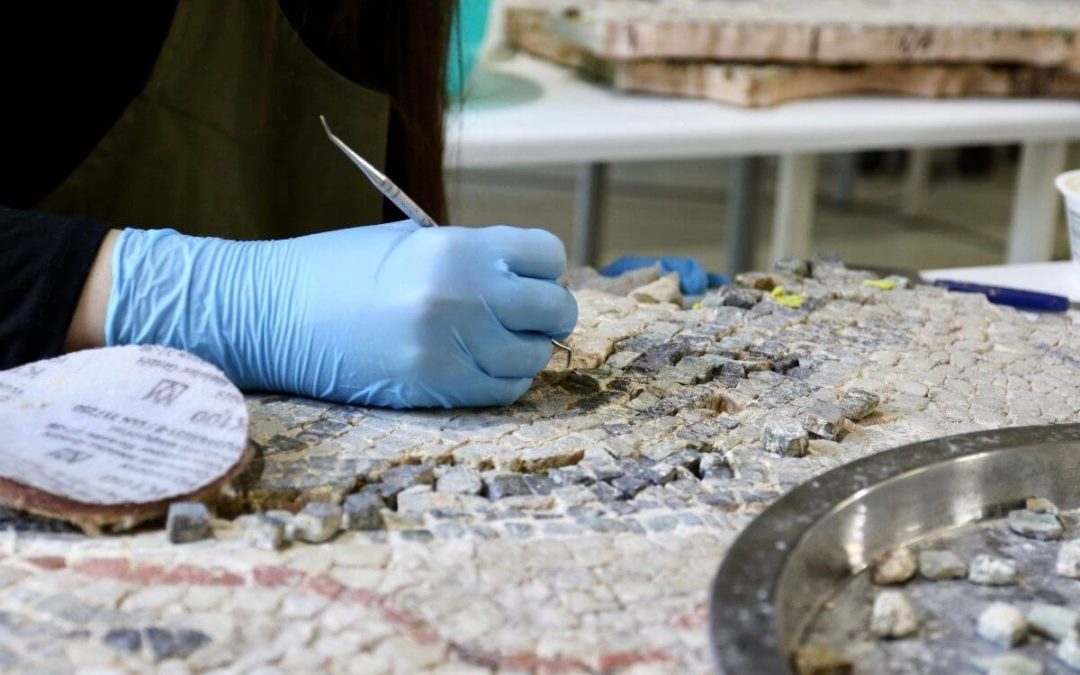 Megmentik Magyarország legnagyobb római kori mozaikját